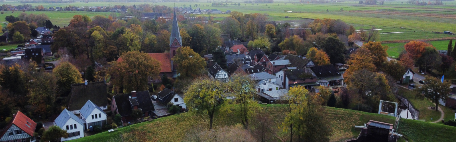 Luftbild Borsfleth im Herbst